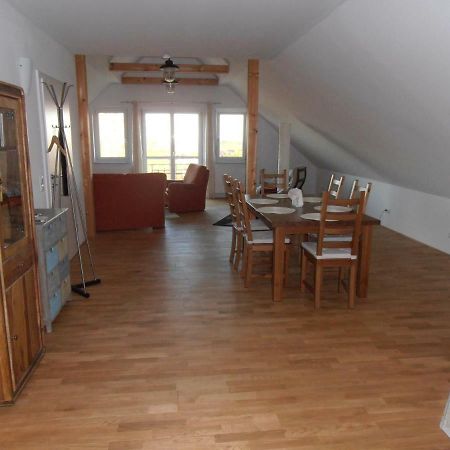 Ferienwohnung Am Kirchberg Jois Bagian luar foto