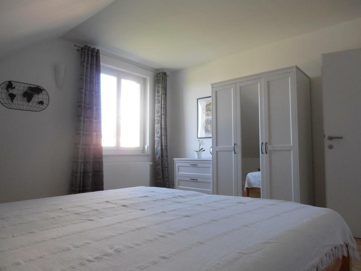 Ferienwohnung Am Kirchberg Jois Bagian luar foto